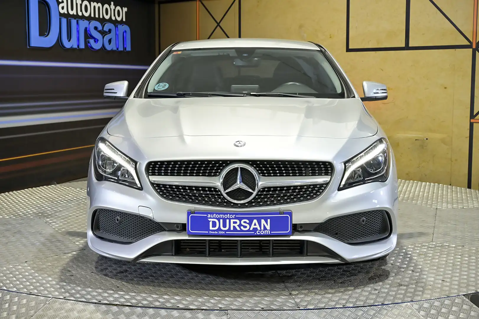 Mercedes-Benz CLA 200 200d - 2