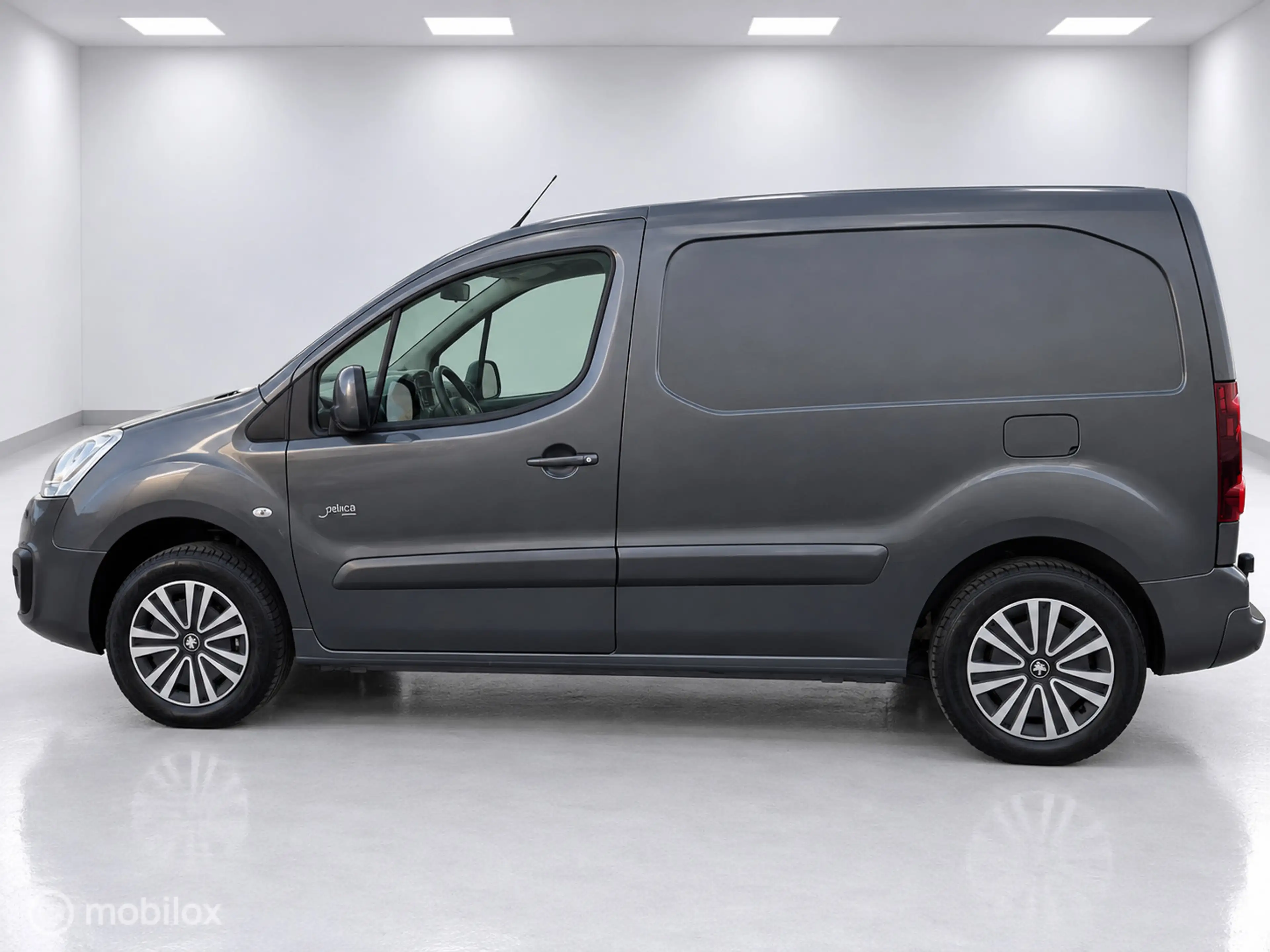 Peugeot Partner bestel 120 1.6 BlueHDi 100 L1 Galicia Premium Pack — photo 7