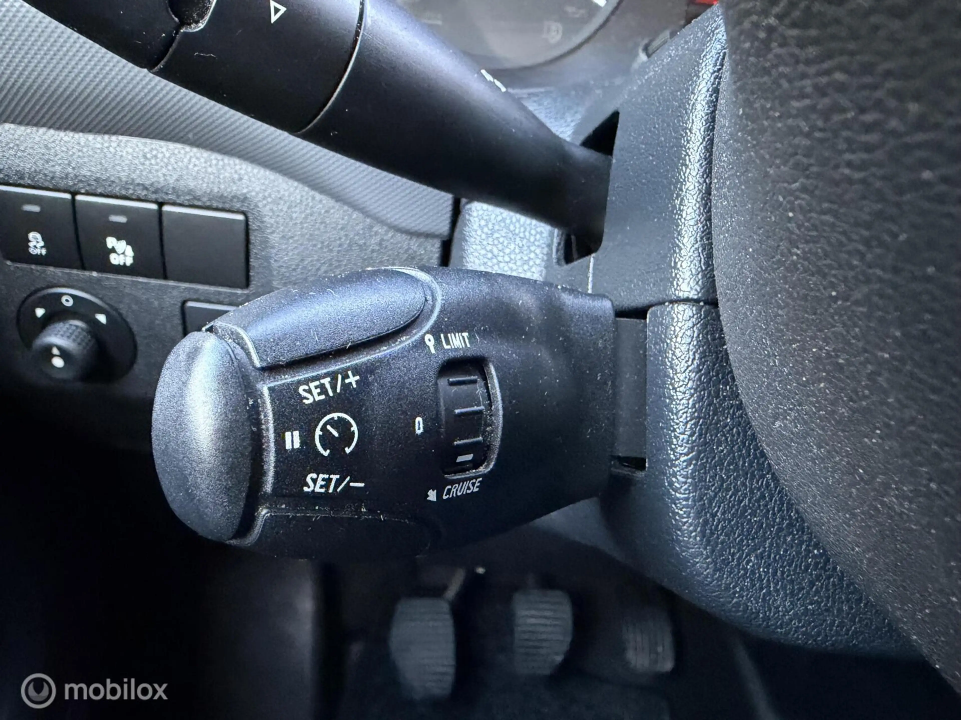 Peugeot Partner bestel 120 1.6 BlueHDi 100 L1 Galicia Premium Pack — photo 15