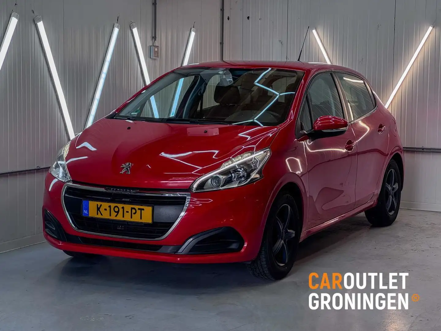 Peugeot 208 1.2 PureTech Blue Lease Premium 5D | AIRCO | CRUIS Orange - 1