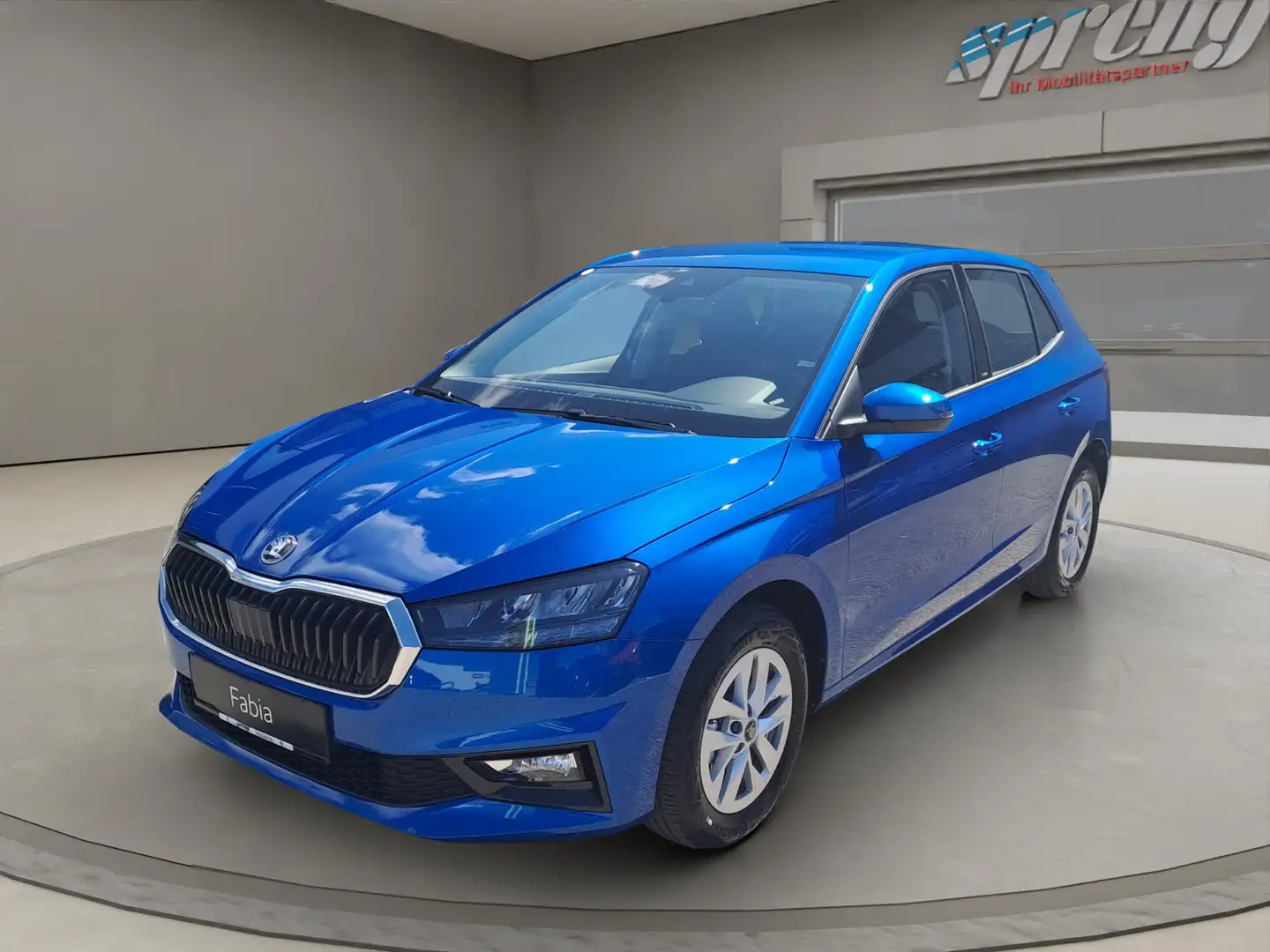 Skoda Fabia Essence- 80PS - nur € 15.499,-* Blau - 1