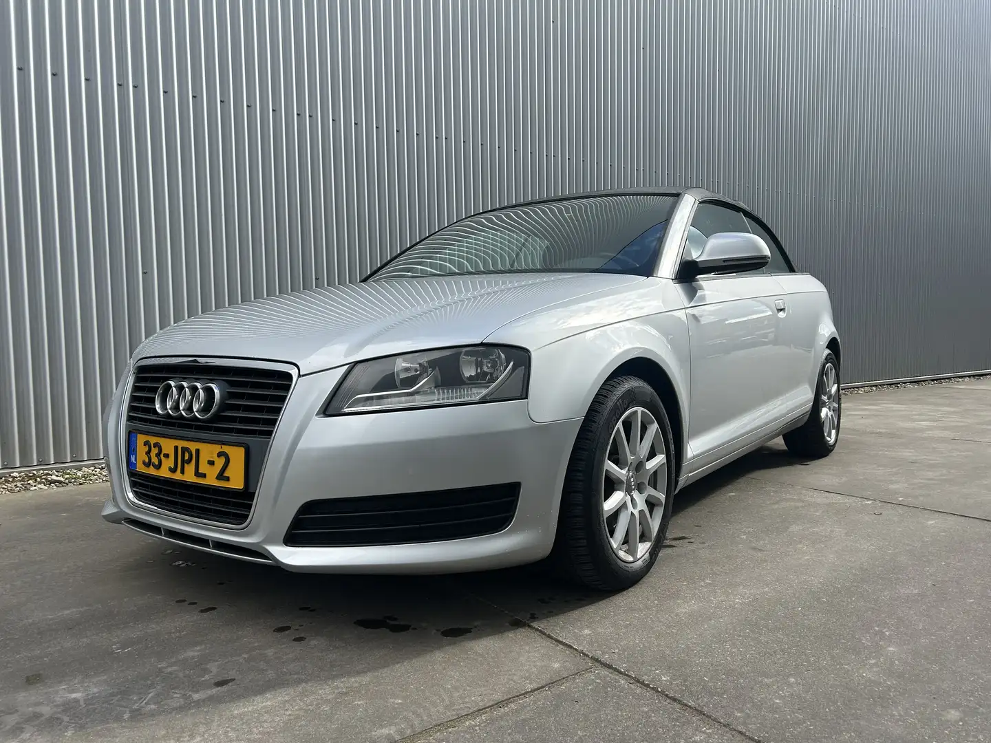 Audi A3 1.8 TFSI Attr.Pro L Grijs - 1