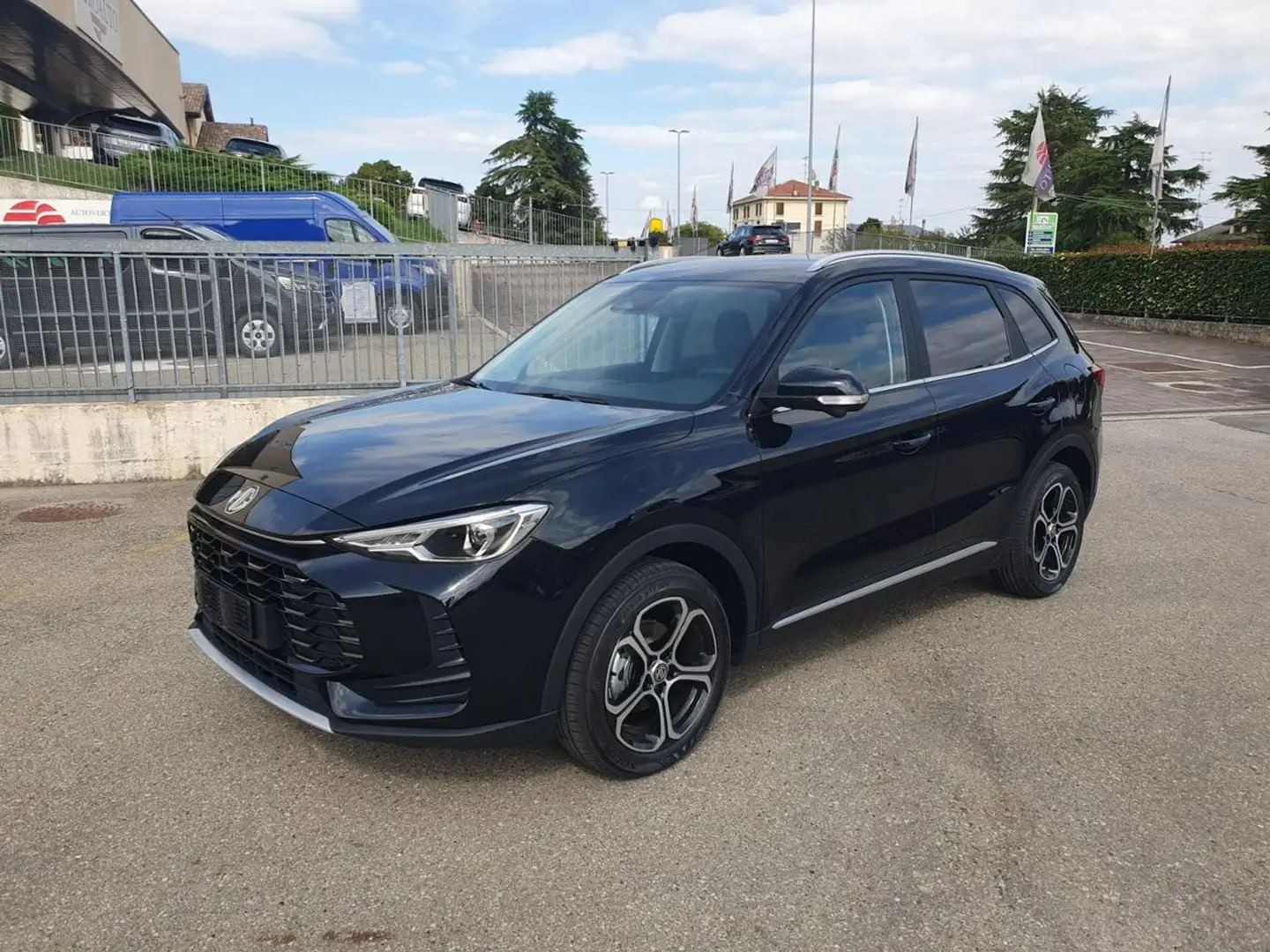 MG ZS 1.5 Comfort Noir - 2