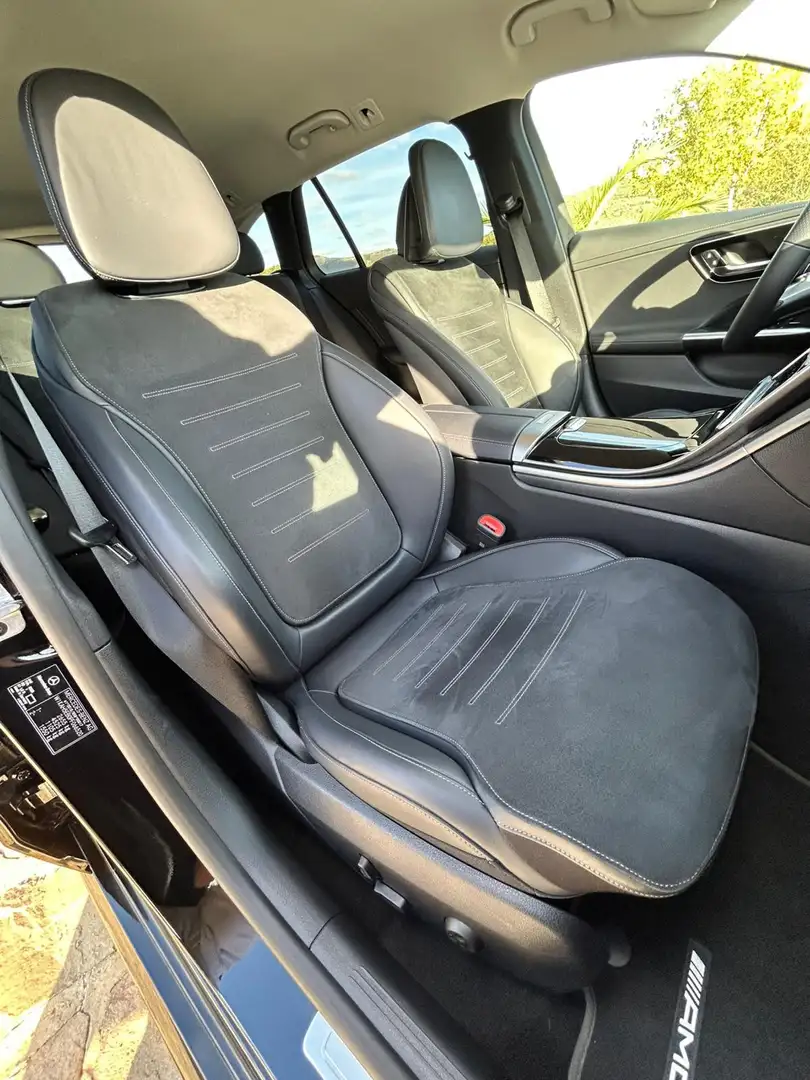 Mercedes-Benz C 300 Estate 300e 9G-Tronic AMG - 2