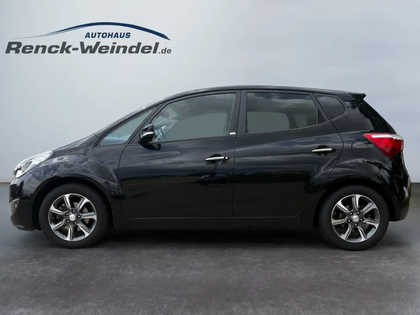 Hyundai iX20 blue Passion 1.6 Klimaautom SHZ LenkradHZG Alarm R Nero - 2