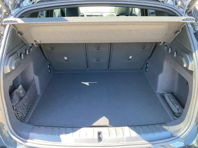 BMW X1 view 12