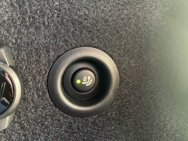 BMW X1 view 13