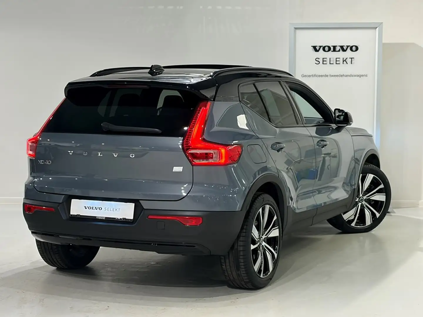 Volvo XC40 T5 Recharge R Design + PANO DAK Gri - 2