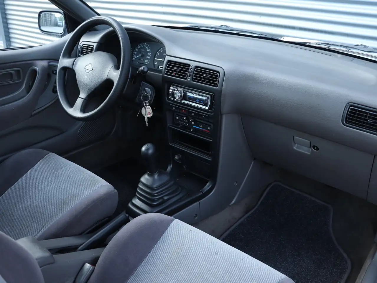 Nissan 100 NX 1.6 SLX Sport-i, foto 3