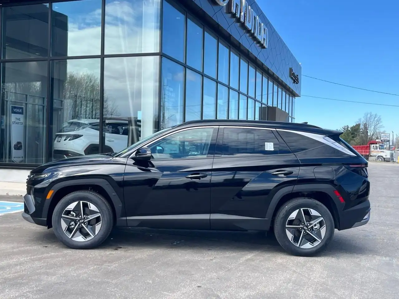 Hyundai TUCSON снимка Hyundai TUCSON