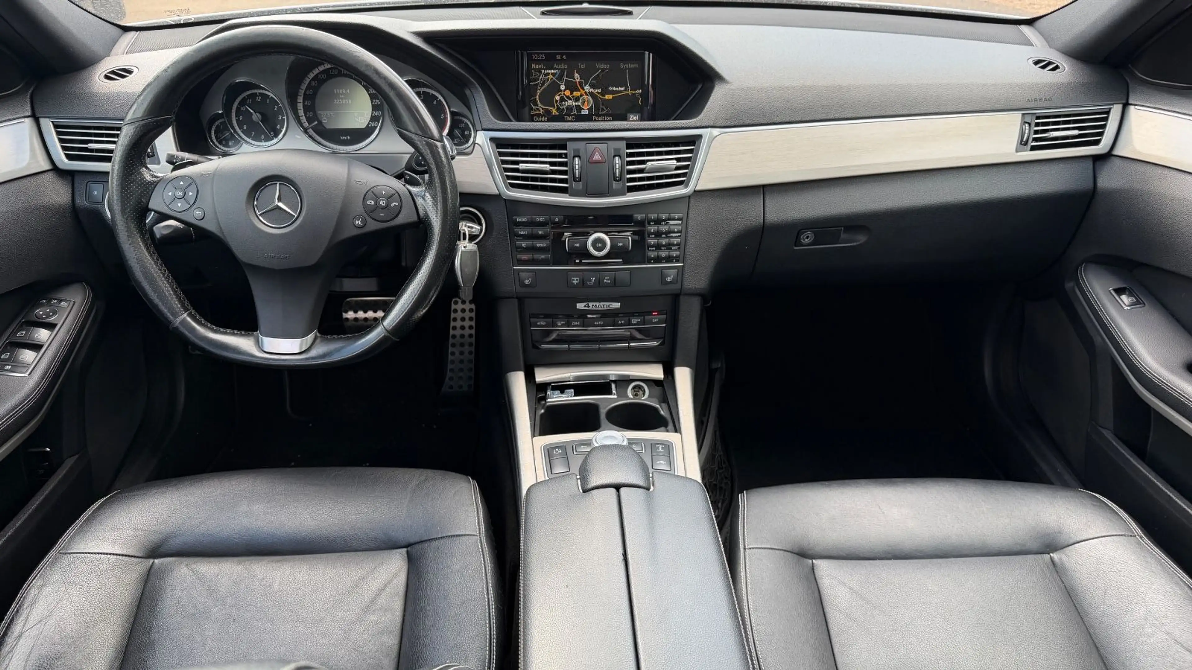 Mercedes-Benz E 350 CDI 4Matic AMG Line Avantgarde — photo 8
