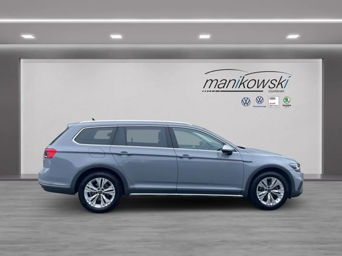 Volkswagen Passat Alltrack 2.0TDI DSG 4Motion Navi+BT+LED+RFK+ACC+Stzhzg+LWS+ Gris - 2