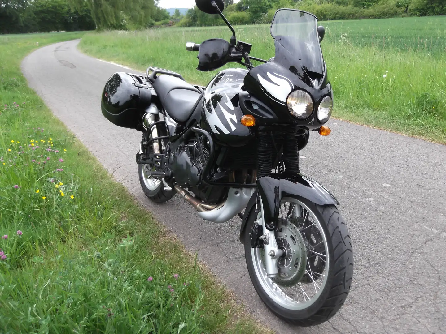 Triumph Tiger 900 T 709 i       Aus erster Hand ! Fekete - 1