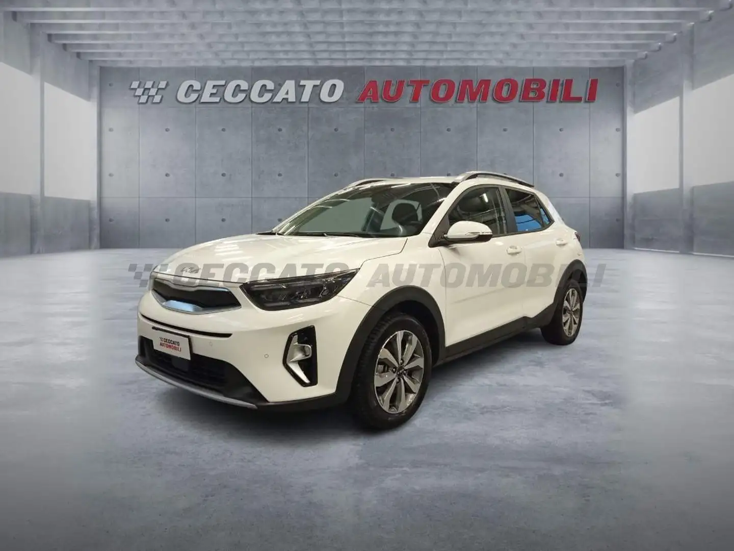 Kia Stonic Stonic 1.2 dpi Style 84cv Blau - 1