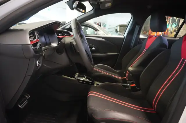 Opel Corsa view 8