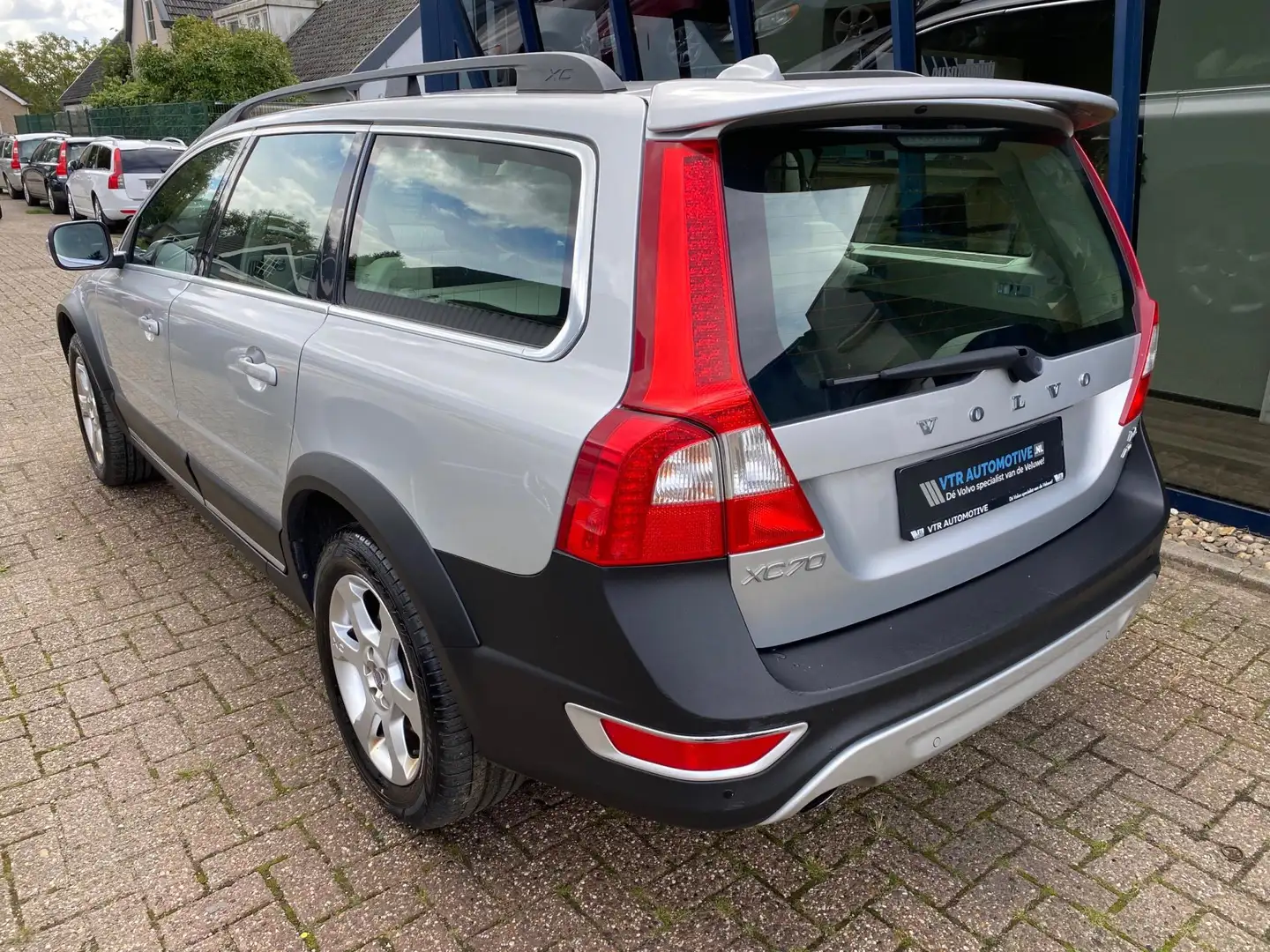 Volvo XC70 3.0 T6 Summum 305PK Automaat Plateado - 2