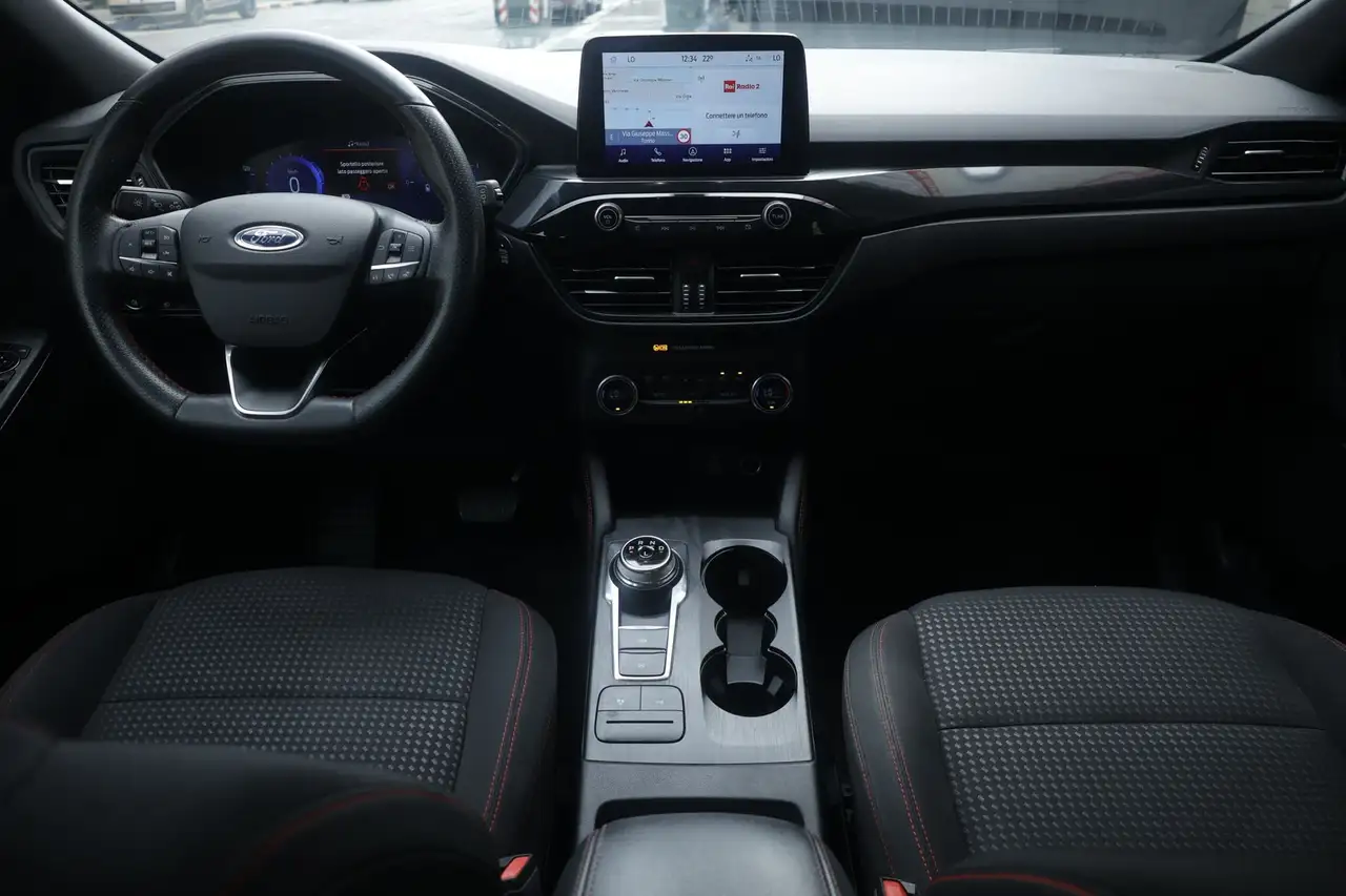 Ford Kuga 2.5 Benzina FHEV 190CV 4WD Vignale Auto 140KW ANNO 2022, миниатюра 2