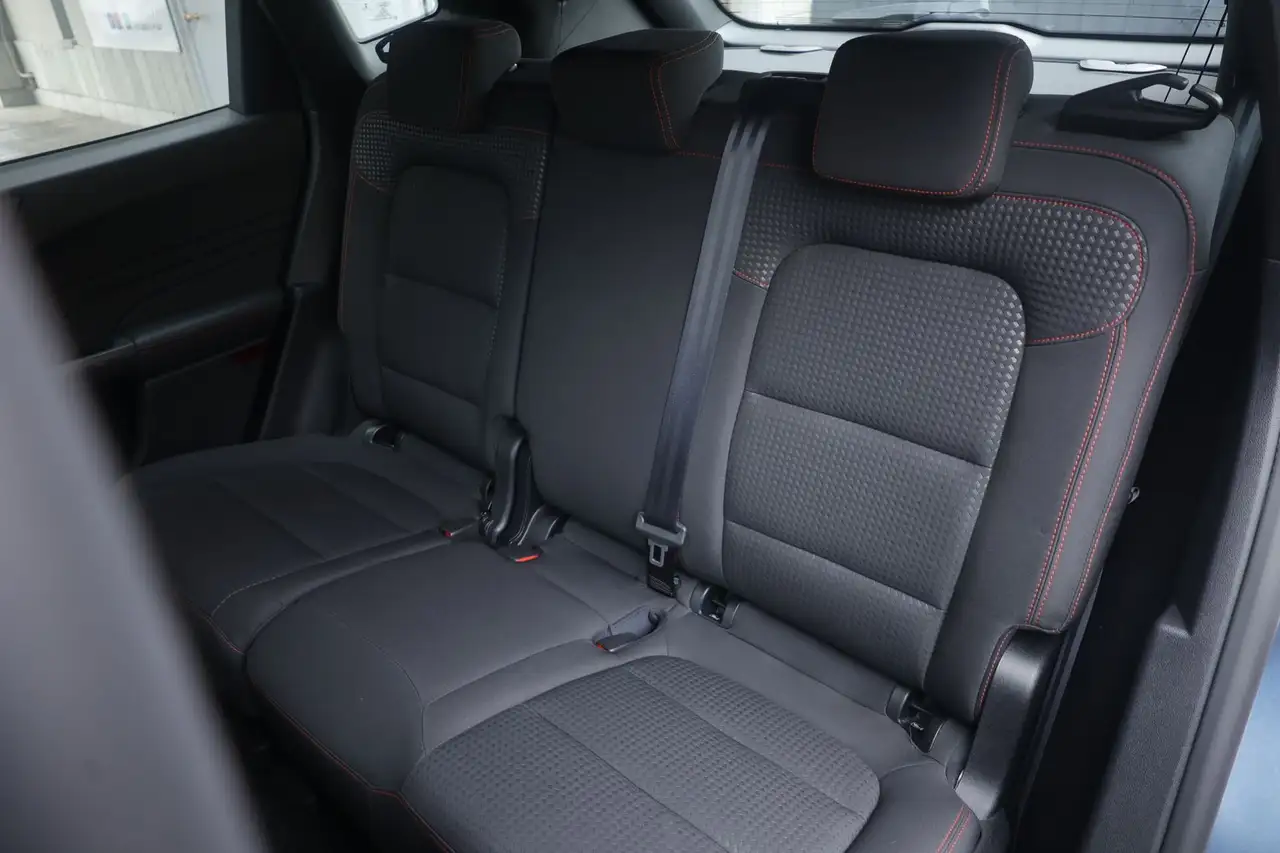 Ford Kuga 2.5 Benzina FHEV 190CV 4WD Vignale Auto 140KW ANNO 2022, миниатюра 3