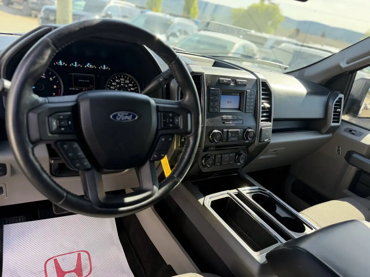 Ford F 150 снимка Ford F 150