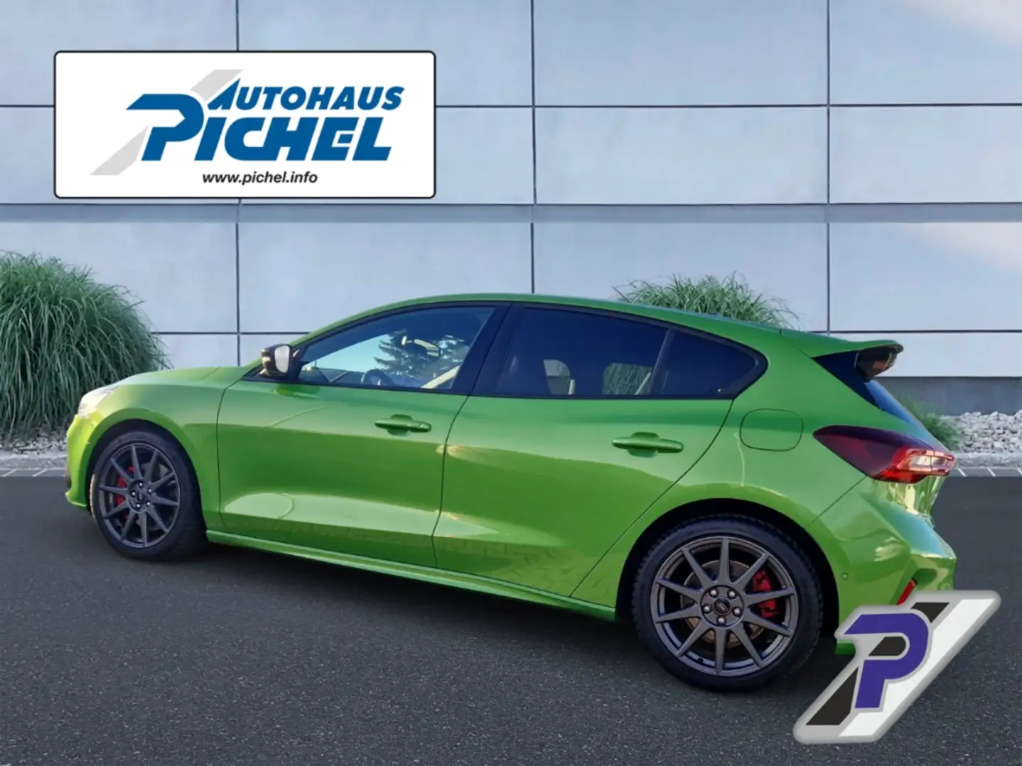 Ford Focus ST X LED MATRIX+ALARMANLAGE+ST SPORTFAHRWERK+DACH Green - 2
