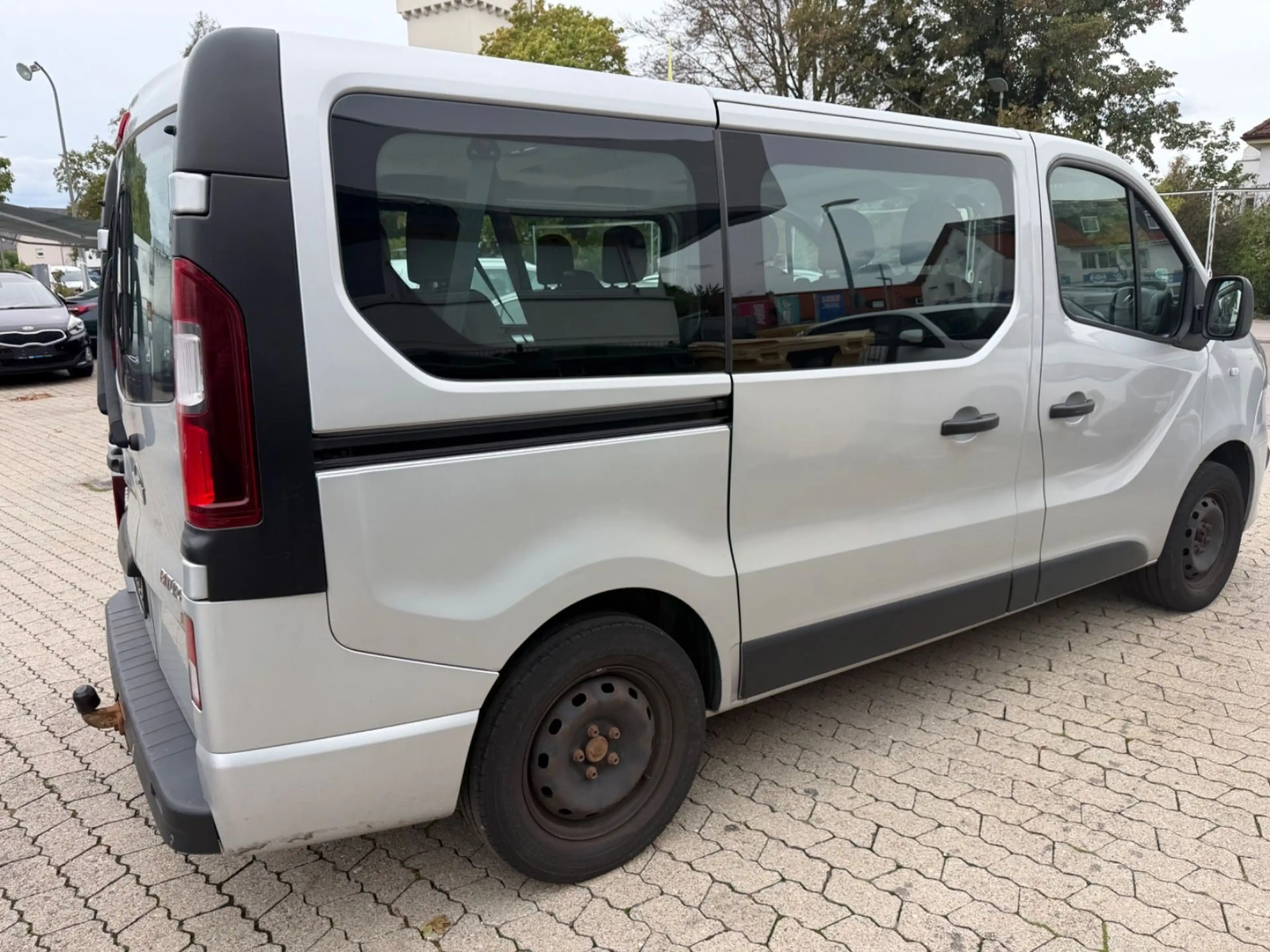 Opel Vivaro B   L1H1  2,9t * Klima * 9-Sitze — photo 3