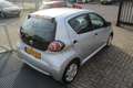 Toyota Aygo 1.0 VVT-i Now Airco/Centrale Deurvergrendeling/Ele Grijs - thumbnail 6