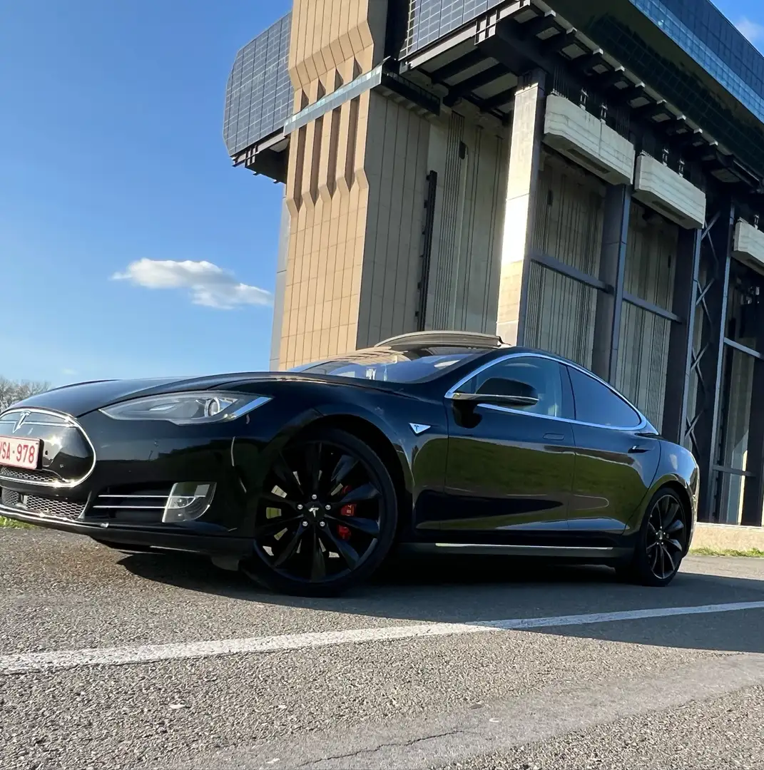 Tesla Model S 85 D recharge gratuite a vie - 1