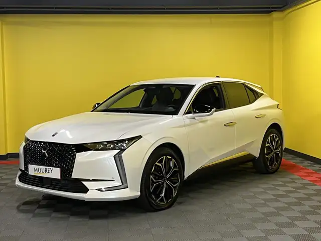 2025 DS Automobiles DS 4 in White for sale