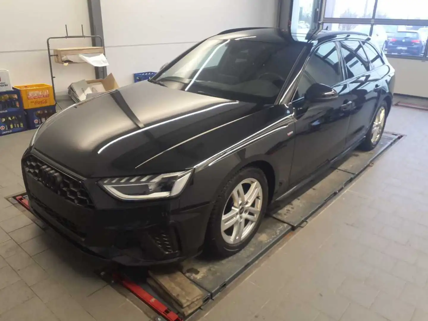 Audi A4 Avant S line comp 35 TDI S tronic AHK Black 2x S l Schwarz - 2