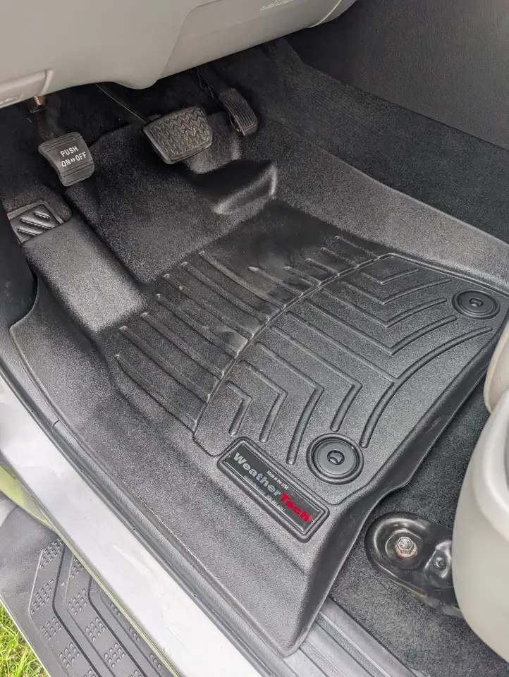 Toyota Sequoia снимка Toyota Sequoia