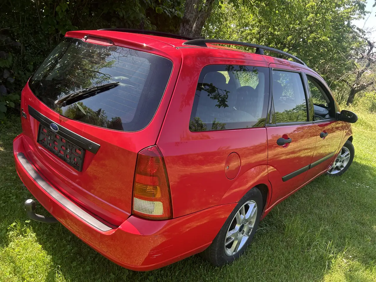 Ford Focus Trav. Ambiente 1,8 E-DI TD Alu, foto 8