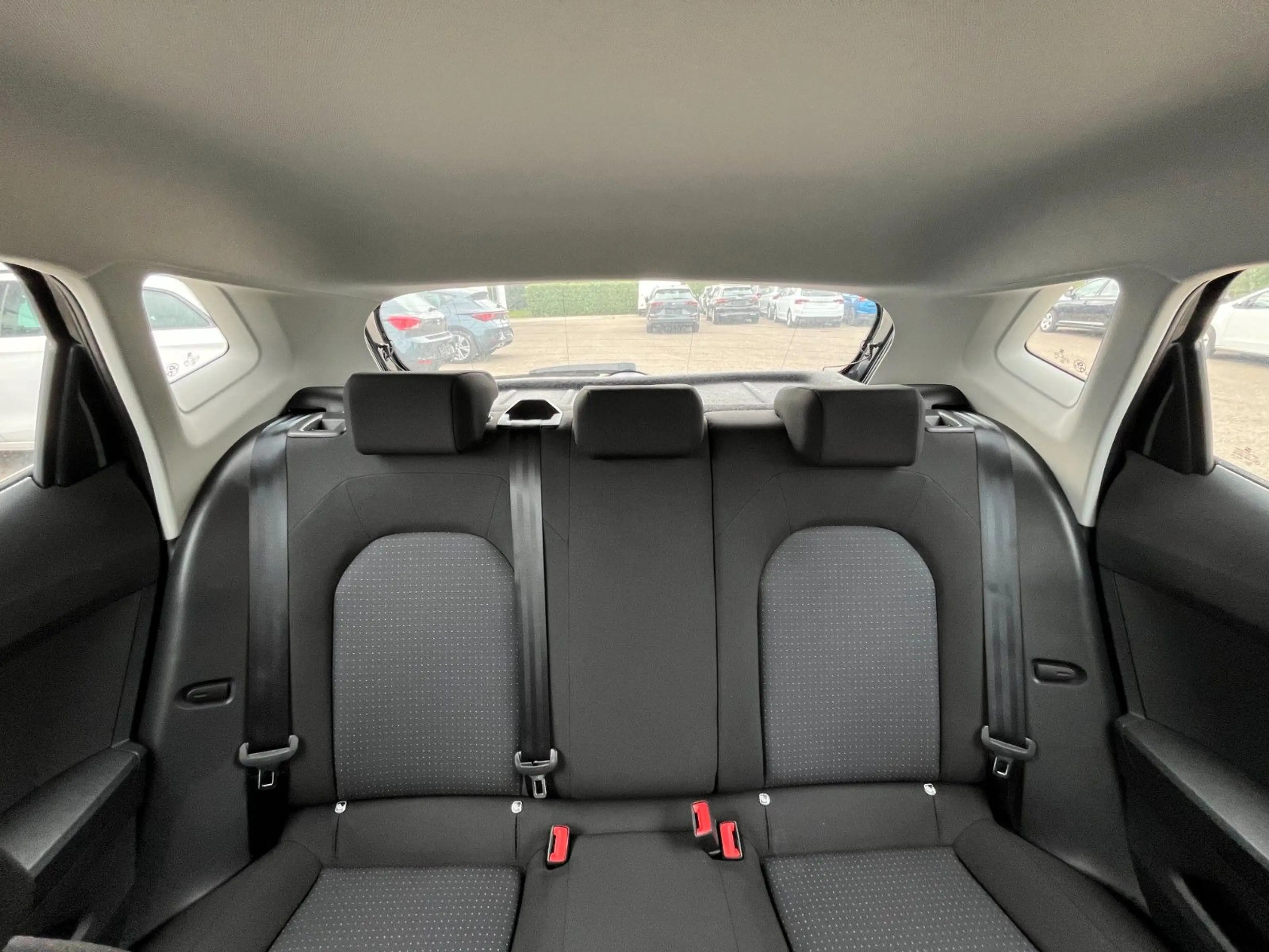 SEAT Ibiza Style Edition LED SHZ CarPlay Tempomat — photo 15