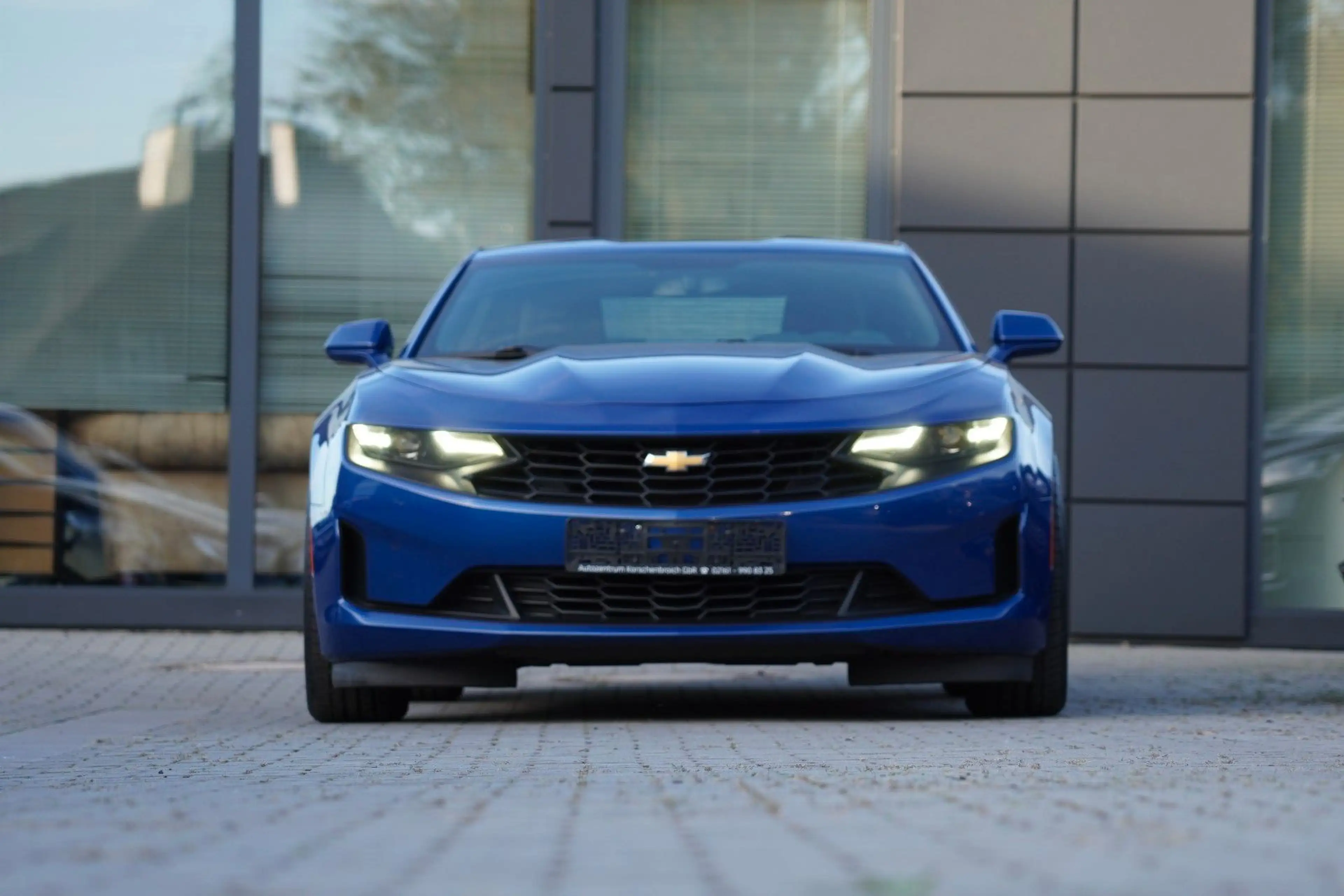 Chevrolet Camaro Coupé Turbo 50th Anniversary Edition — photo 11