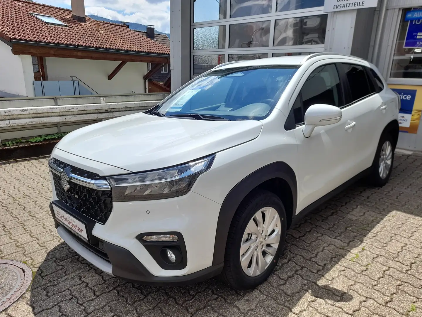 Suzuki SX4 S-Cross 1.4 Comfort GL+ Hybrid 4WD Allrad Alb - 1