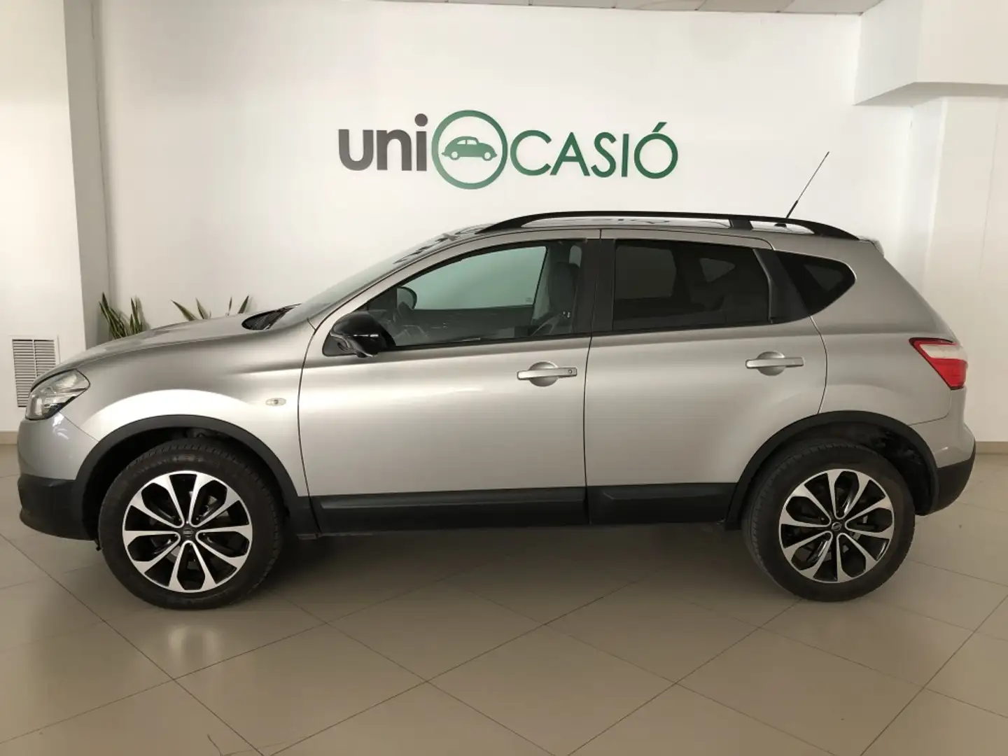 Nissan Qashqai Q+2 1.6dCi S&S Tekna Premium 4x2 18´´ Gris - 2