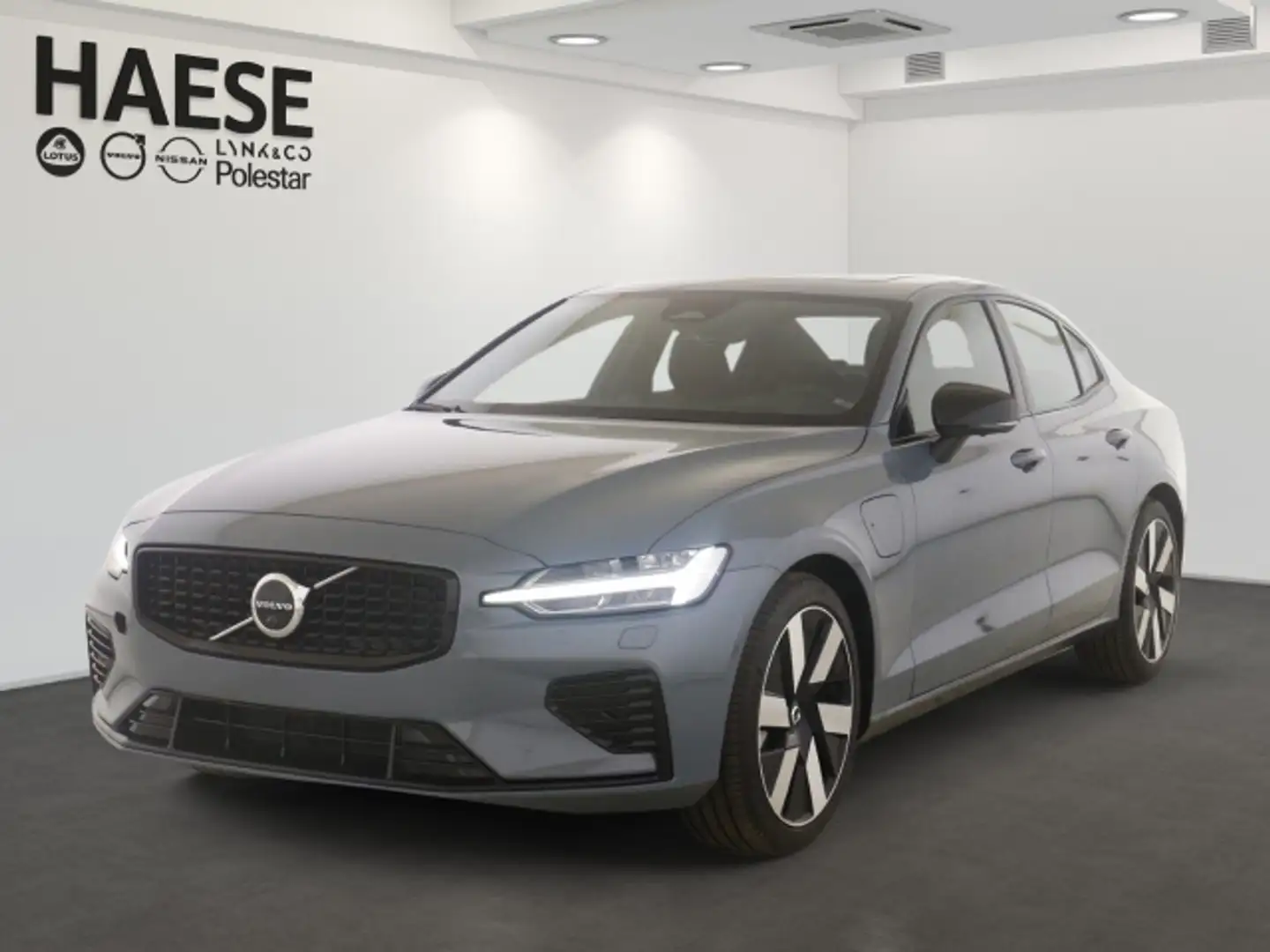 Volvo S60 T8 Ultimate Dark Recharge Plug-In Hybrid AWD EU6d Grau - 1