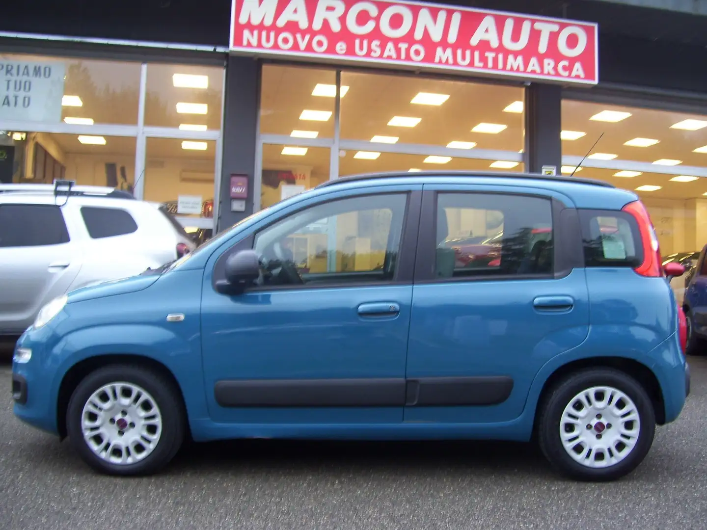 Fiat New Panda 1.2 Lounge Bleu - 2