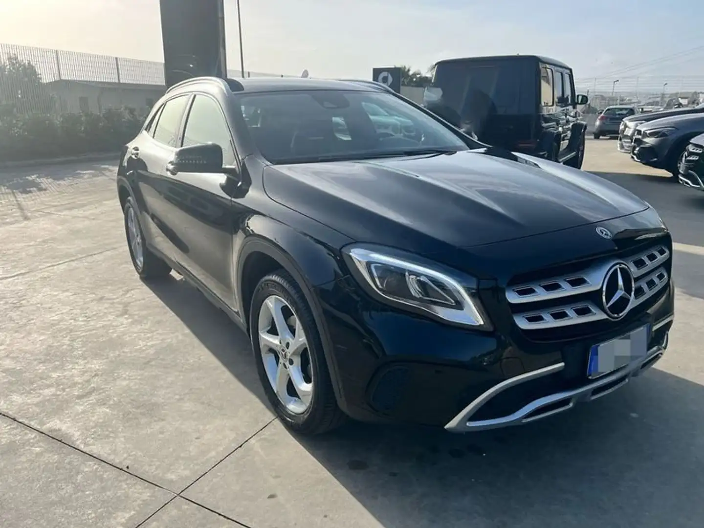 Mercedes-Benz GLA 200 200 d Automatic Sport Noir - 2