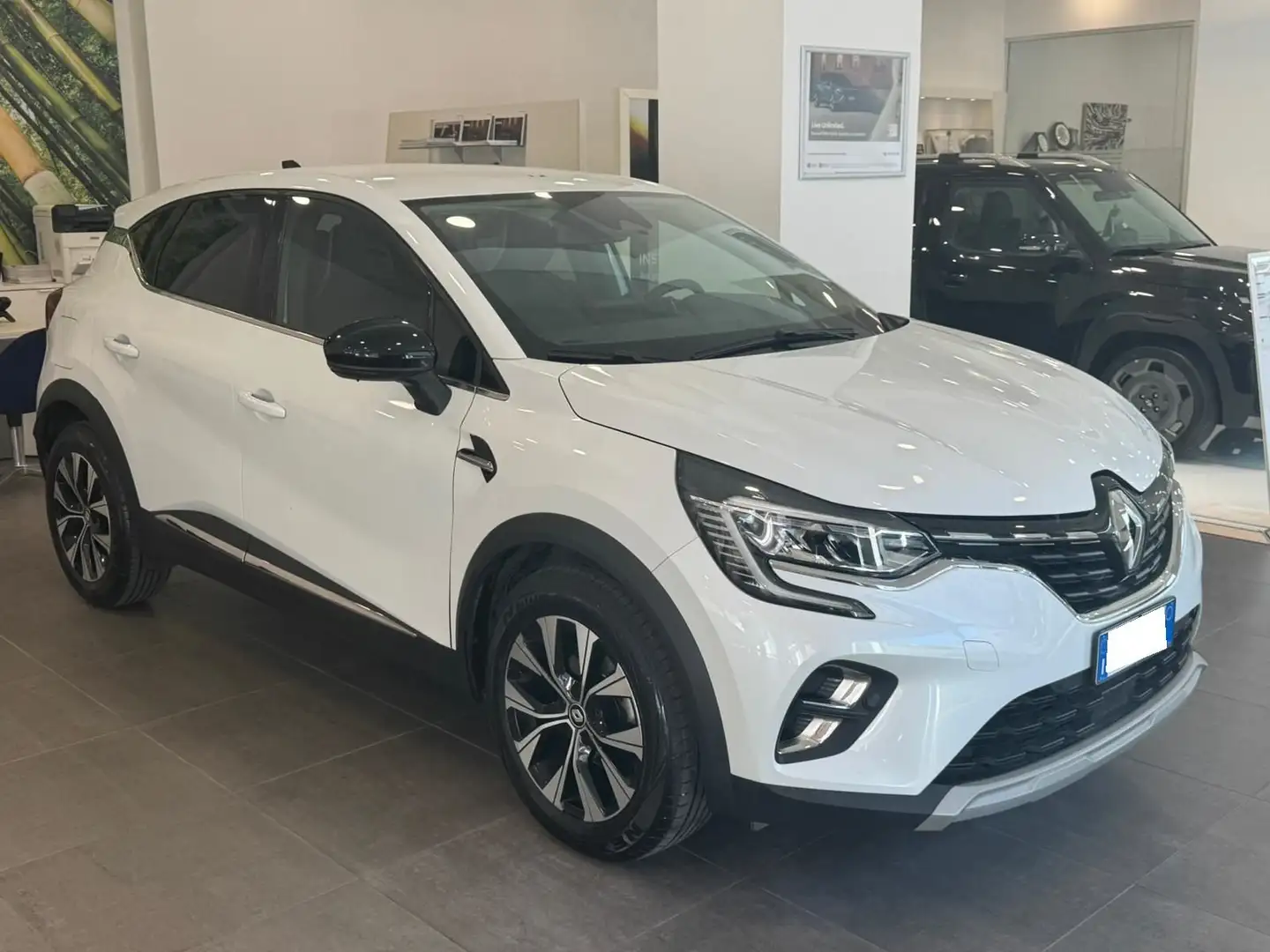 Renault Captur TCe 12V 100 CV GPL Techno Fast Track - 2