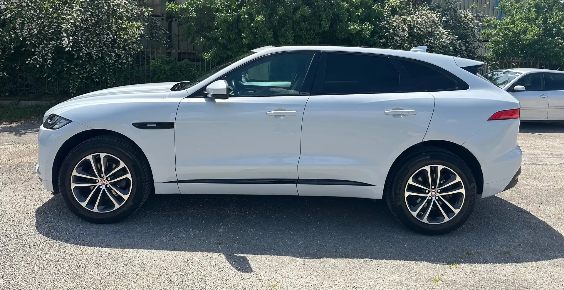 Jaguar F-Pace F-Pace 20152.0d i4 R-Sport awd 180cv auto my19 Bianco - 1