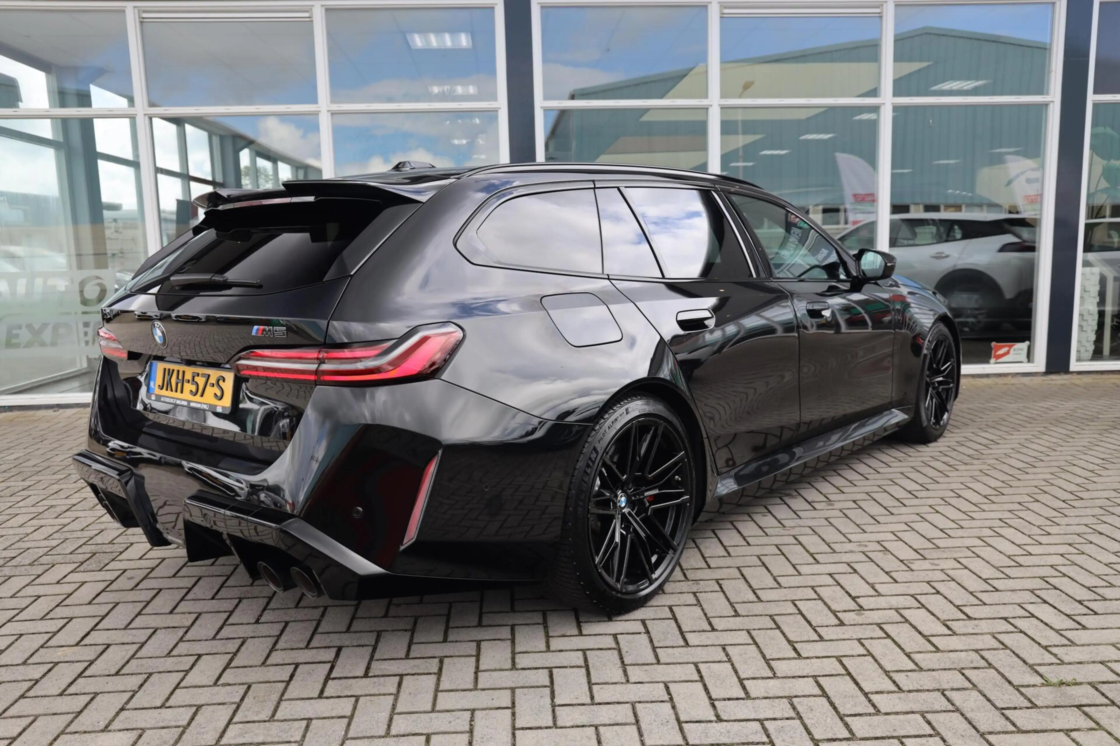 BMW M5 5-serie Touring M5|Bowers&Wilkins|Pano|Stoelkoelin — photo 15