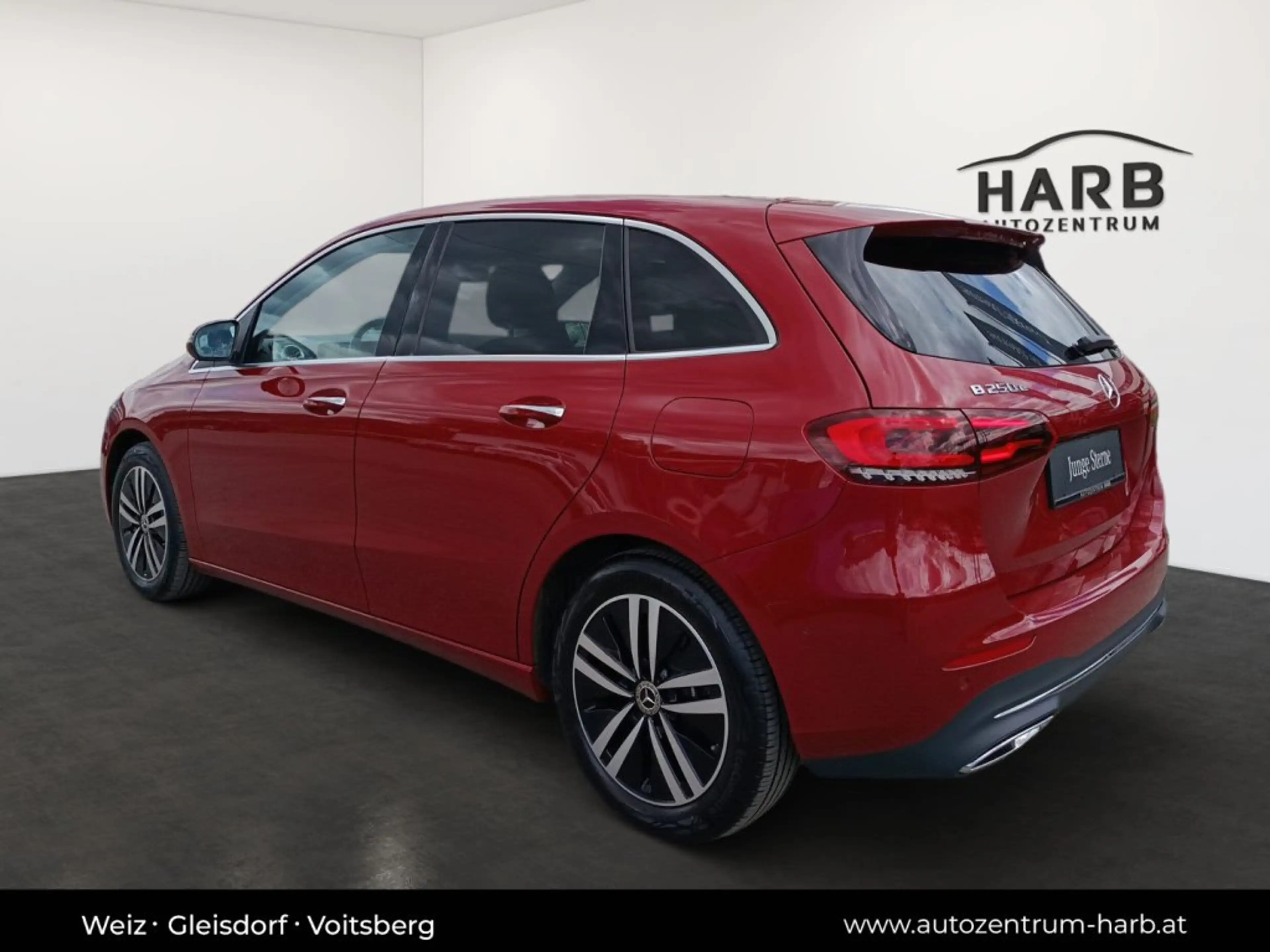 Mercedes-Benz B 250 e — photo 7