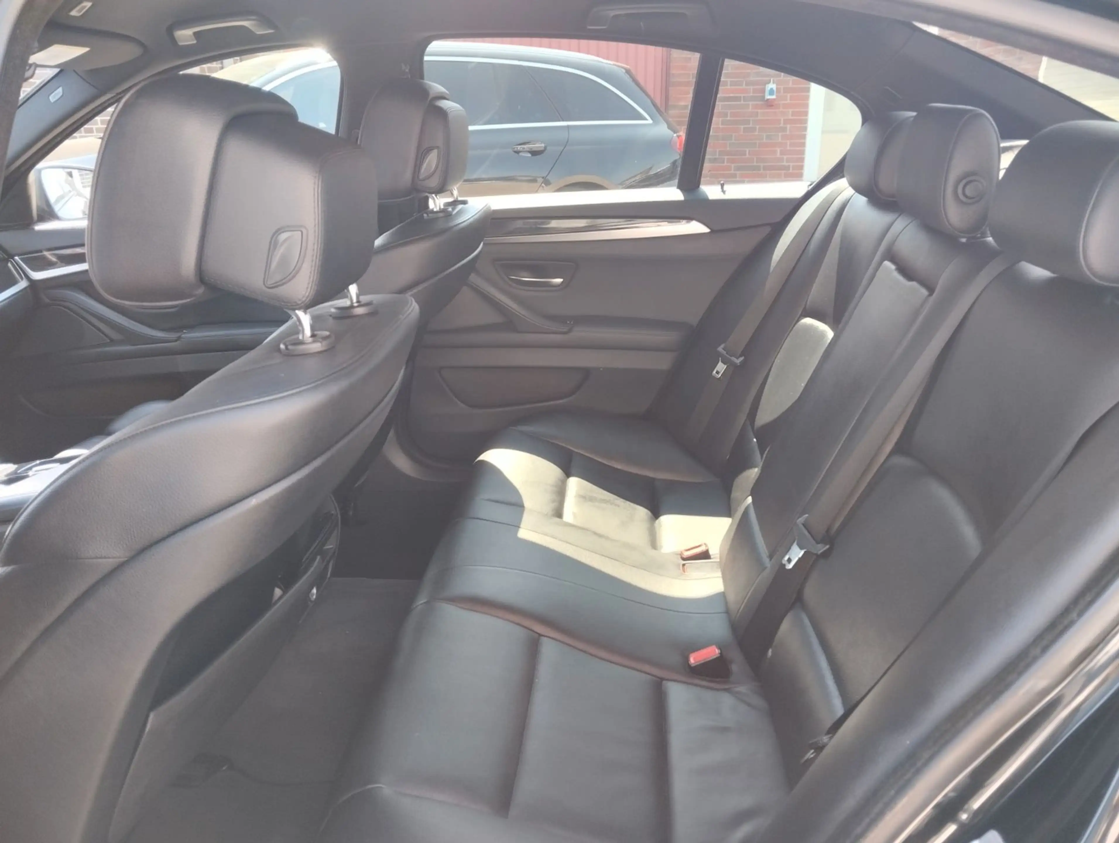 BMW 535 d 5 Limousine — photo 12