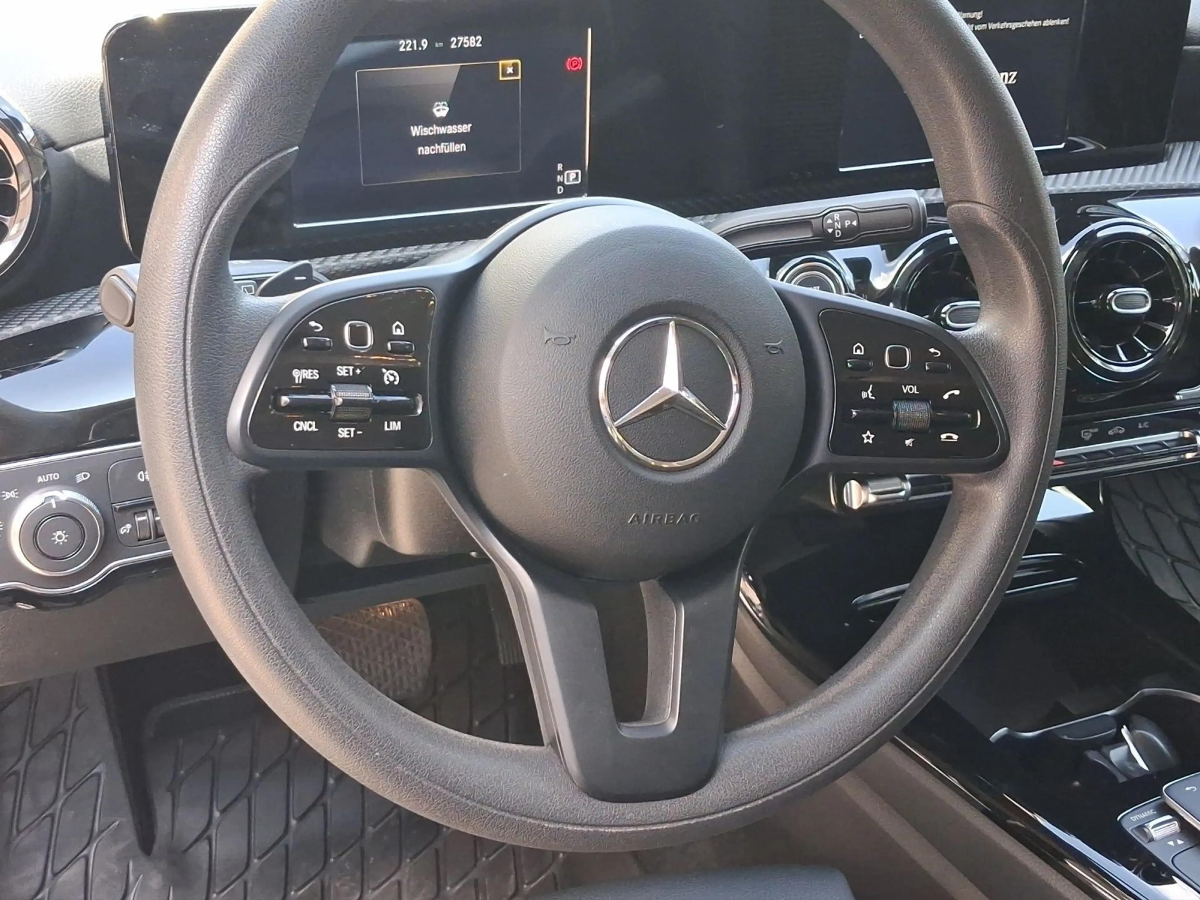 Mercedes-Benz A 180 d LM18 KAMERA — photo 9