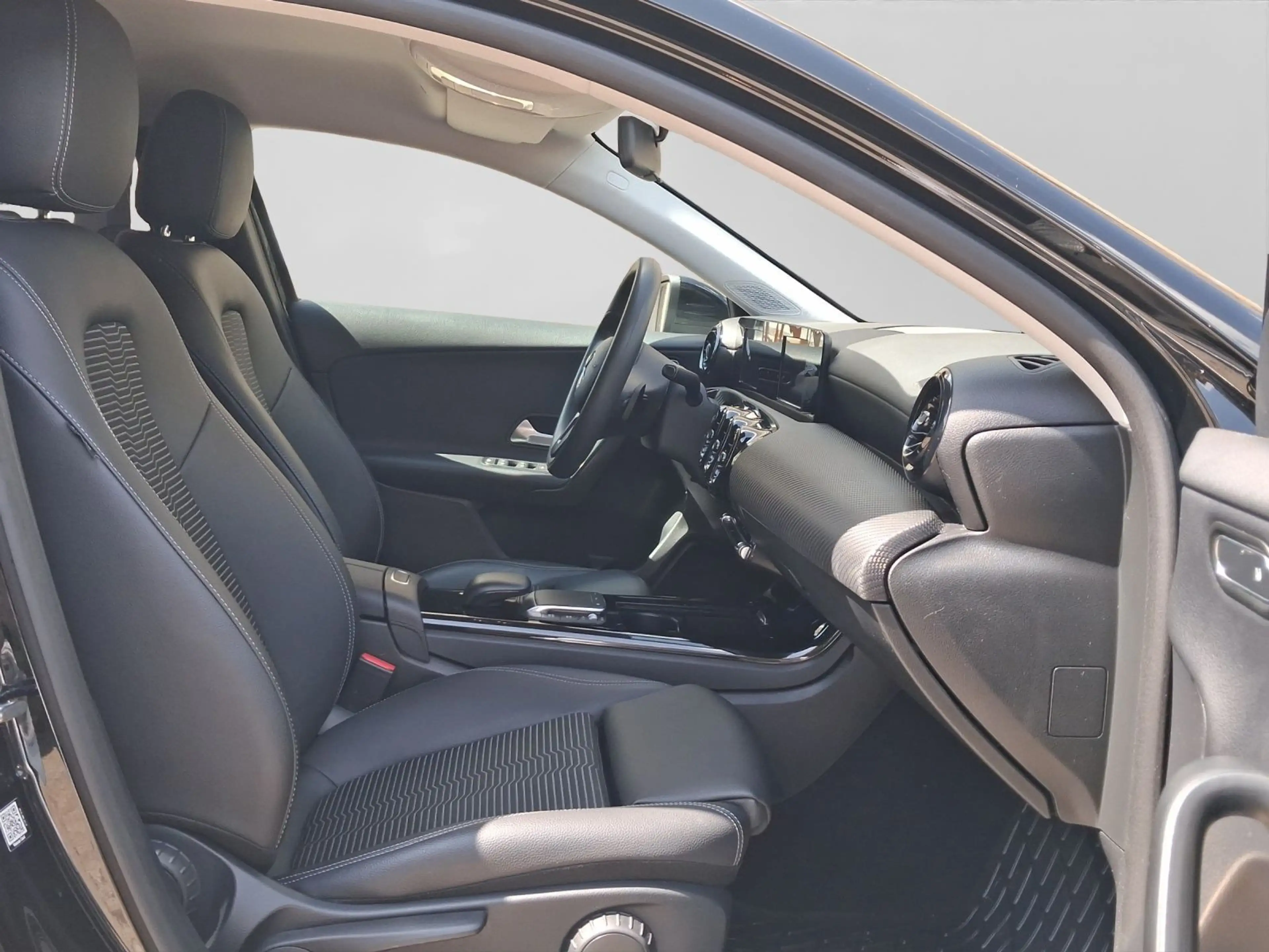 Mercedes-Benz A 180 d LM18 KAMERA — photo 4