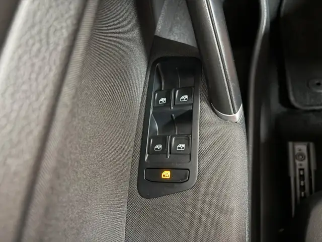 Volkswagen Golf view 7