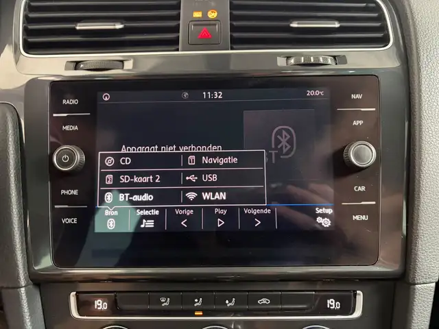 Volkswagen Golf view 18
