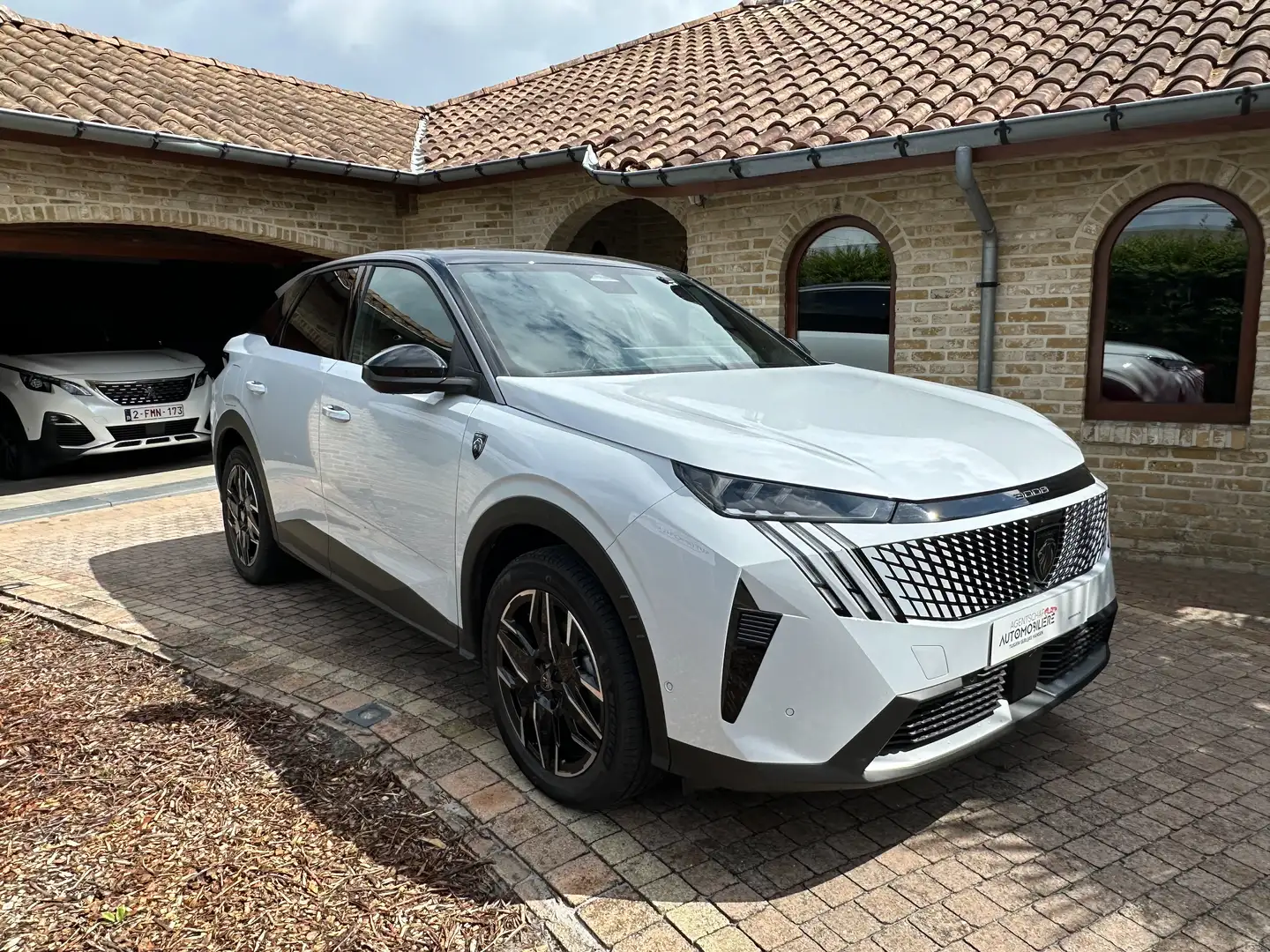 Peugeot 3008 1.2 Turbo MHEV GT Met 16 maanden garantie Blanco - 1