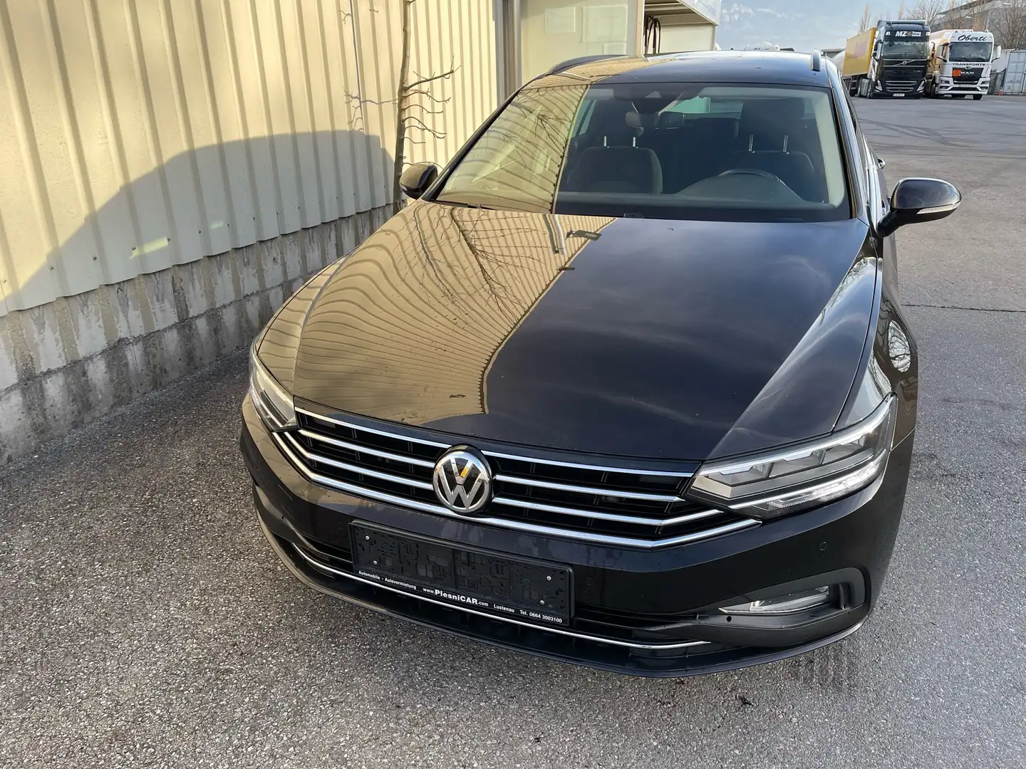 Volkswagen Passat Variant 4Motion DSG Business TDI Braun - 2