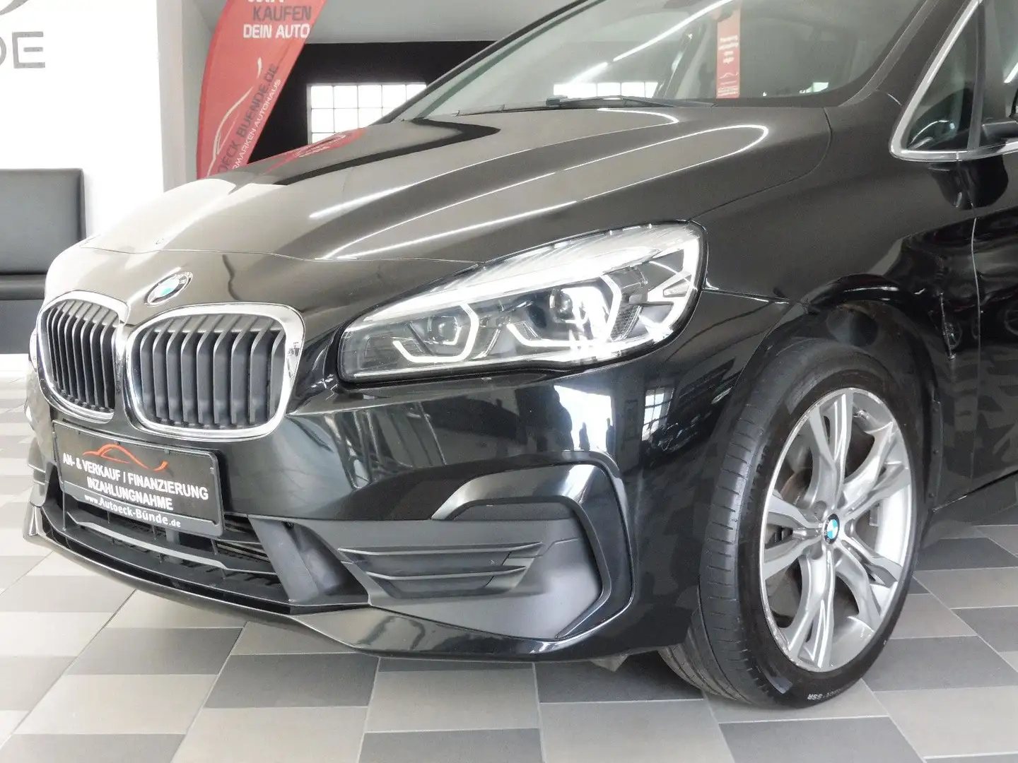 BMW 220 Aut./7-Sitzer/Pano/Led/Kam/Eu 6 Schwarz - 1